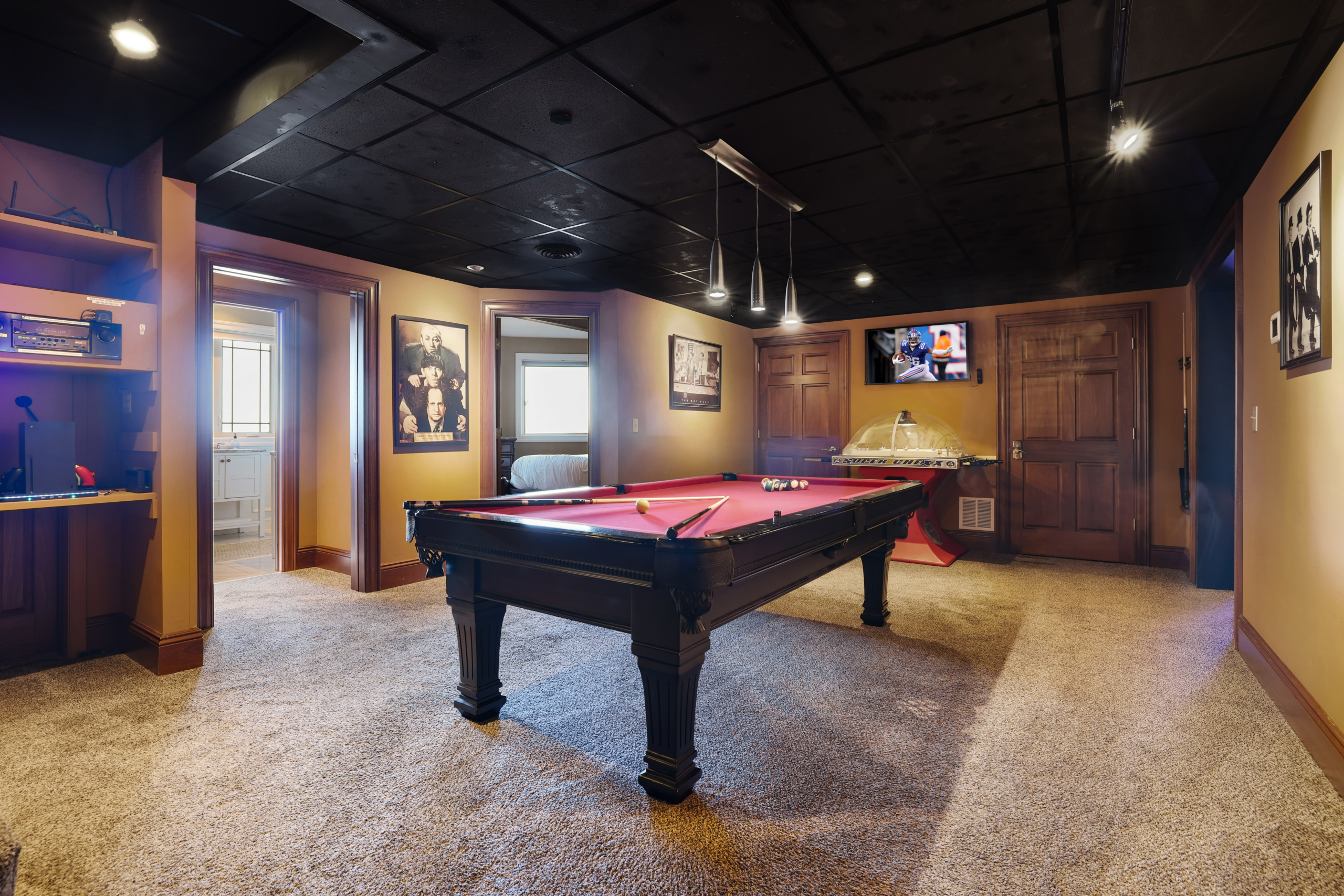 ultimate-gaming-movie-nights-game-lounge